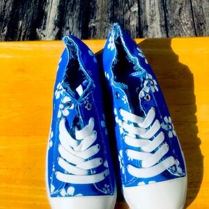 Floral Blue Canvas Sneakers